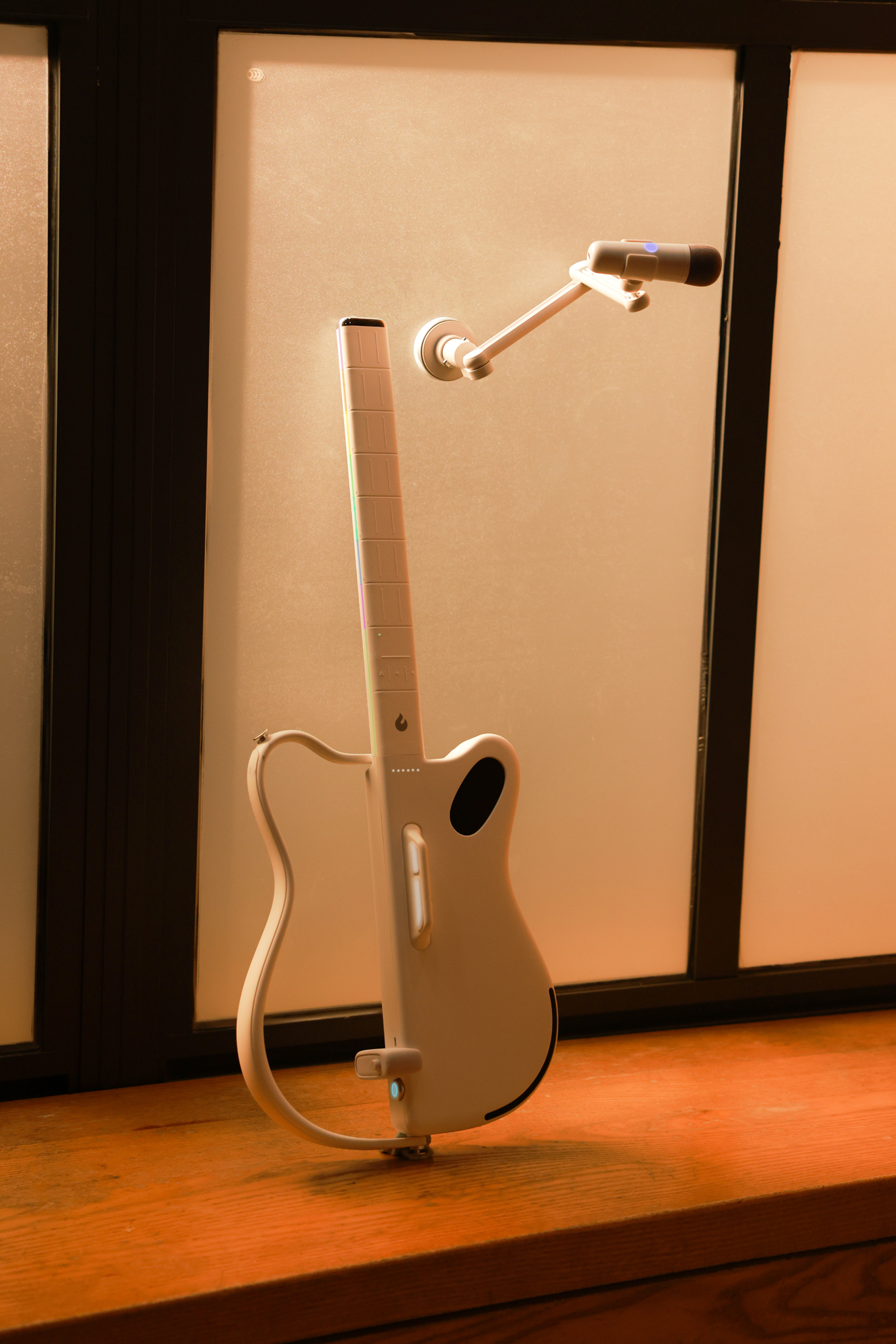 LAVA GENIE Wireless Mic Set in weiß – Singen und Spielen in perfekter Synchronität