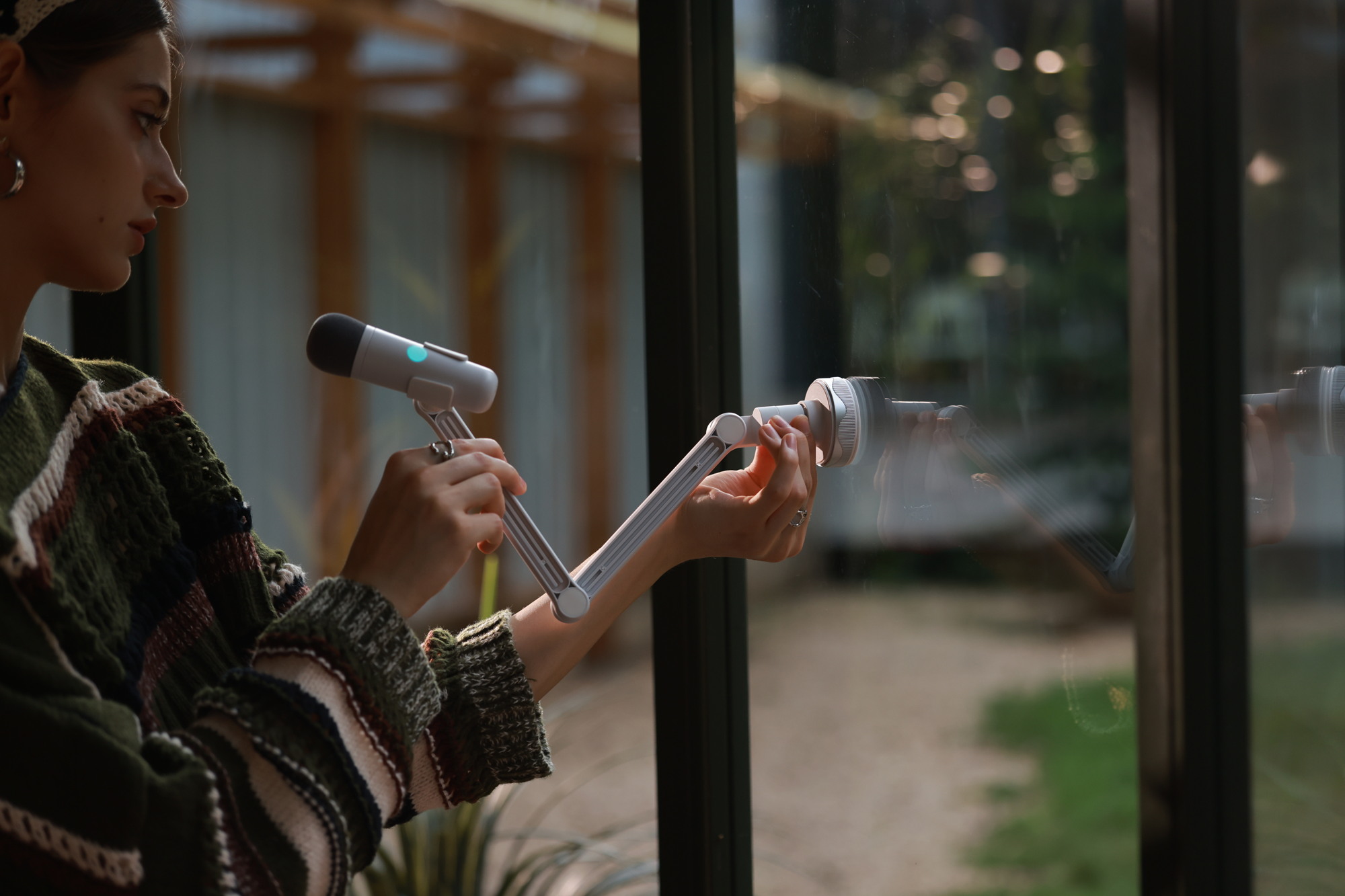 LAVA GENIE Wireless Mic Set in weiß – Singen und Spielen in perfekter Synchronität